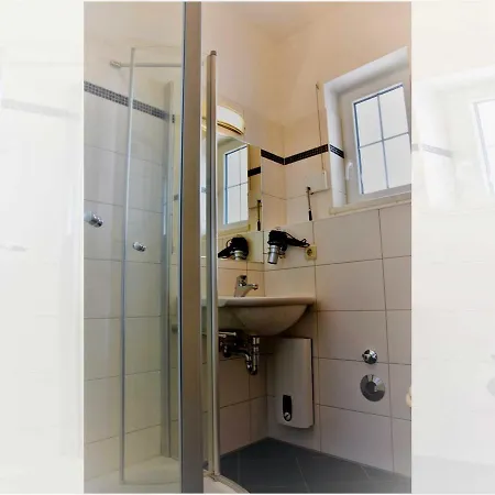 公寓 - Direkt Am Wasser Karlshagen