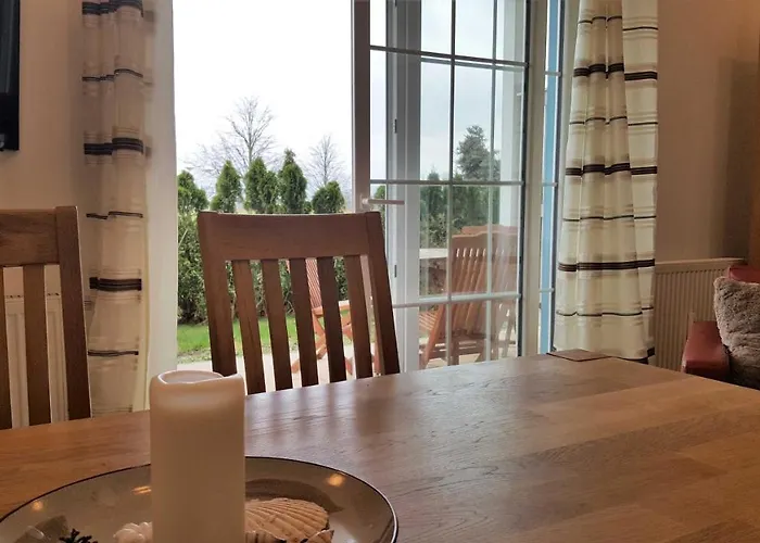 - Direkt Am Wasser アパート *